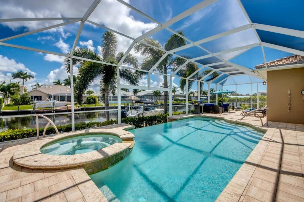 Villa Martinique By Coralvilla Cape Coral Exterior foto